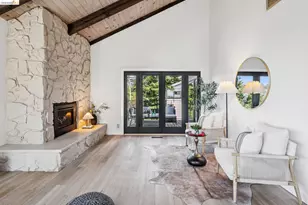 2534 Carisbrook Dr, Oakland, CA 94611 - Photo 24