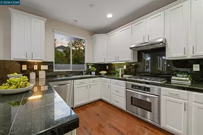 1015 Lantern Bay, Hercules, CA 94547 - Photo 14