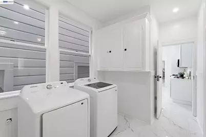 2404 Divisadero St, San Francisco, CA 94115 - Photo 20