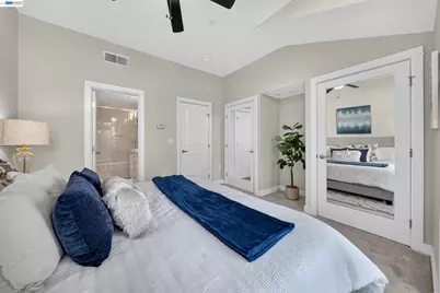 206 Grayson Ter, San Jose, CA 95126 - Photo 14