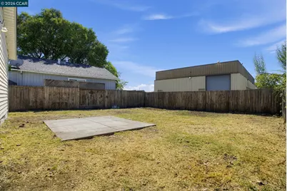 1015 Rutledge Avenue, Santa Rosa, CA 95405 - Photo 24
