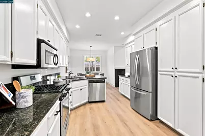 419 Sutton Cir, Danville, CA 94506 - Photo 12