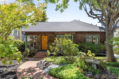 926 Kingston Ave, Piedmont, CA 94611 - Photo 1