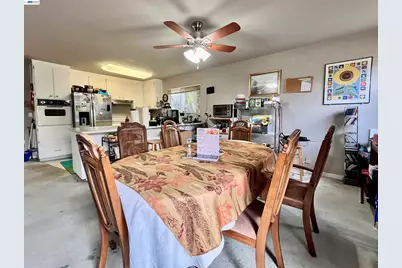 2210 Washington Way, Antioch, CA 94509 - Photo 14