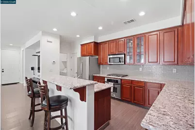10848 Iris Bloom Drive, Stockton, CA 95209 - Photo 6
