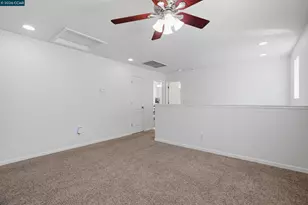 10848 Iris Bloom Dr, Stockton, CA 95209 - Photo 16