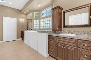 5040 Green Grove Ln, Roseville, CA 95747 - Photo 26