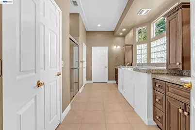5040 Green Grove Ln, Roseville, CA 95747 - Photo 20