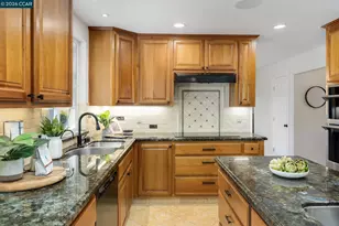 30 Hodur Ct, Pleasant Hill, CA 94523 - Photo 16