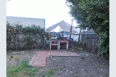 1027 76th Ave, Oakland, CA 94621 - Photo 20