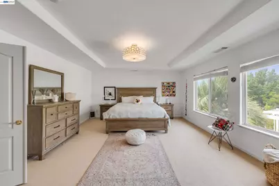 15632 Baypoint Ave, San Leandro, CA 94579 - Photo 32