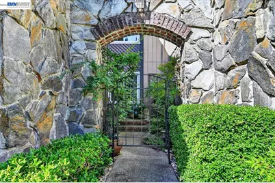 525 Silver Oak Ln, Danville, CA 94506 - Photo 2