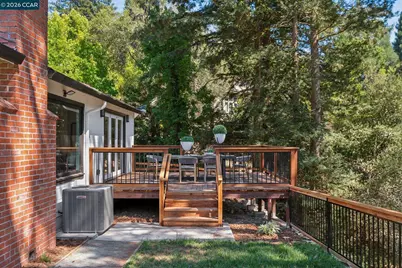 50 Overhill Rd, Orinda, CA 94563 - Photo 34