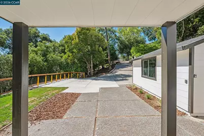 50 Overhill Rd, Orinda, CA 94563 - Photo 34