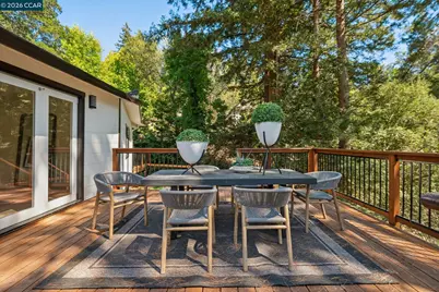 50 Overhill Rd, Orinda, CA 94563 - Photo 36