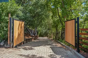 50 Overhill Rd, Orinda, CA 94563 - Photo 4