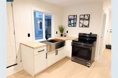 1030 21st St, Oakland, CA 94606 - Photo 24