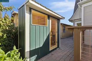 702 33rd St, Oakland, CA 94609 - Photo 56