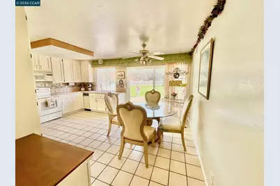 403 Gerald Court, Benicia, CA 94510 - Photo 12