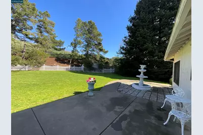 403 Gerald Court, Benicia, CA 94510 - Photo 52