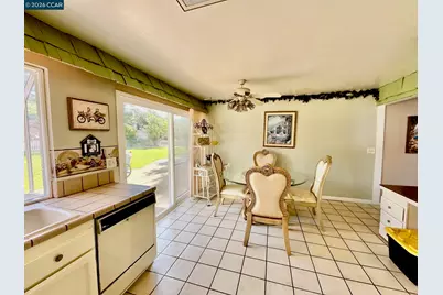 403 Gerald Court, Benicia, CA 94510 - Photo 16