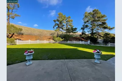 403 Gerald Court, Benicia, CA 94510 - Photo 50