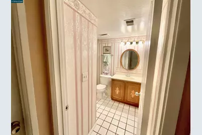 403 Gerald Court, Benicia, CA 94510 - Photo 28