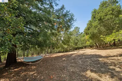 68 Lambeth Sq, Moraga, CA 94556 - Photo 54