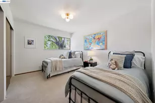 68 Lambeth Square, Moraga, CA 94556 - Photo 38