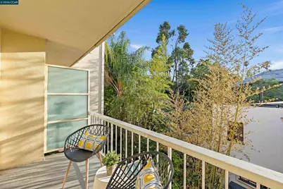 590 El Dorado Ave #214, Oakland, CA 94611 - Photo 20