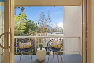 590 El Dorado Ave, Oakland, CA 94611 - Photo 2