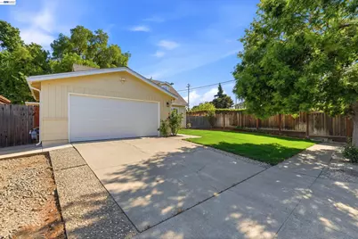 2482 Archer Ave, Fremont, CA 94536 - Photo 2