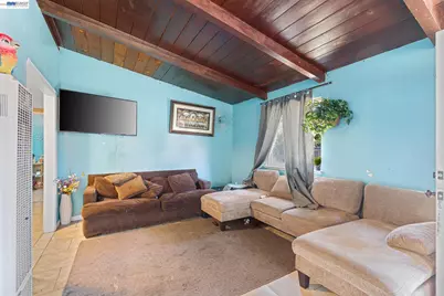 24024 Park St., Hayward, CA 94541 - Photo 16
