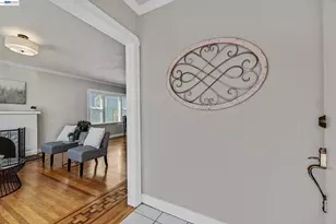 3031 Maple Ave, Oakland, CA 94602 - Photo 2