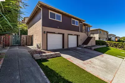 335 Pepper Dr, Vallejo, CA 94589 - Photo 4