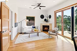 6733 Longwalk Dr, Oakland, CA 94611 - Photo 22