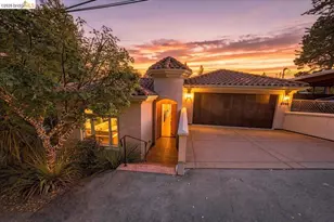 6733 Longwalk Dr, Oakland, CA 94611 - Photo 1