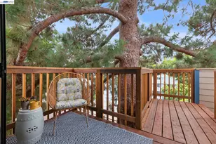 819 E 28th St, Oakland, CA 94610 - Photo 6