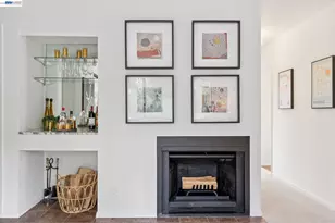 819 E 28th St, Oakland, CA 94610 - Photo 8