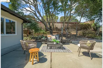 4836 Reinhardt Dr, Oakland, CA 94619 - Photo 36