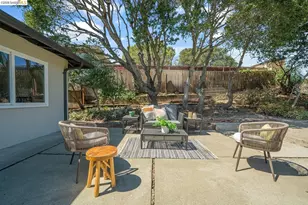 4836 Reinhardt Dr, Oakland, CA 94619 - Photo 36
