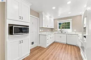 1231 Westwood St, Hayward, CA 94544 - Photo 4