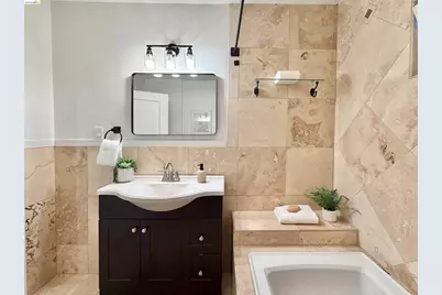2521 24th Ave, Oakland, CA 94601 - Photo 18