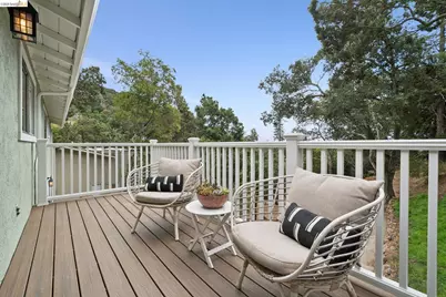 4325 Mountain View, Oakland, CA 94605 - Photo 16