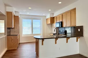 420 Summer Ln, Richmond, CA 94806 - Photo 8