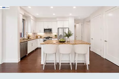 1028 Foster Square Ln #201, Foster City, CA 94404 - Photo 10