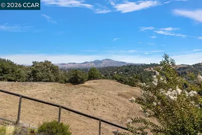 809 Mountain View Dr, Lafayette, CA 94549 - Photo 58