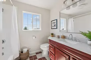 3936 Agua Vista St, Oakland, CA 94601 - Photo 36