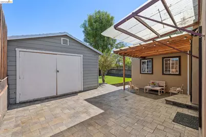 2960 106th Ave, Oakland, CA 94605 - Photo 48