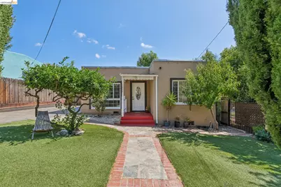2960 106th Ave, Oakland, CA 94605 - Photo 1